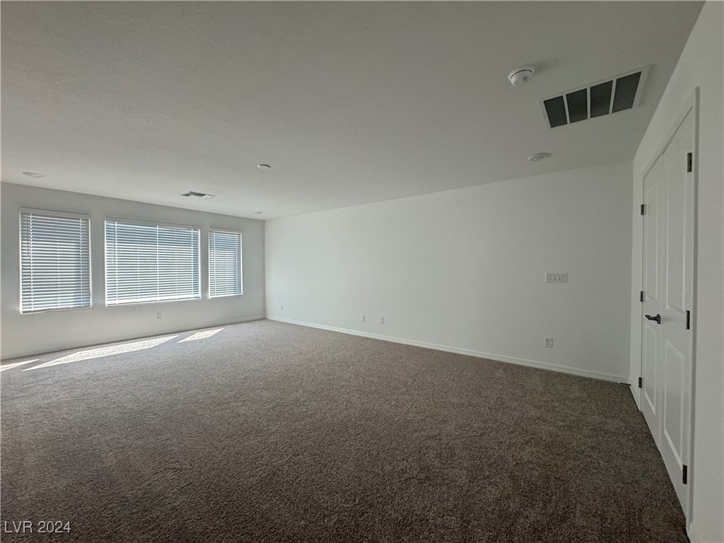 8952 Pemberton Valley Drive