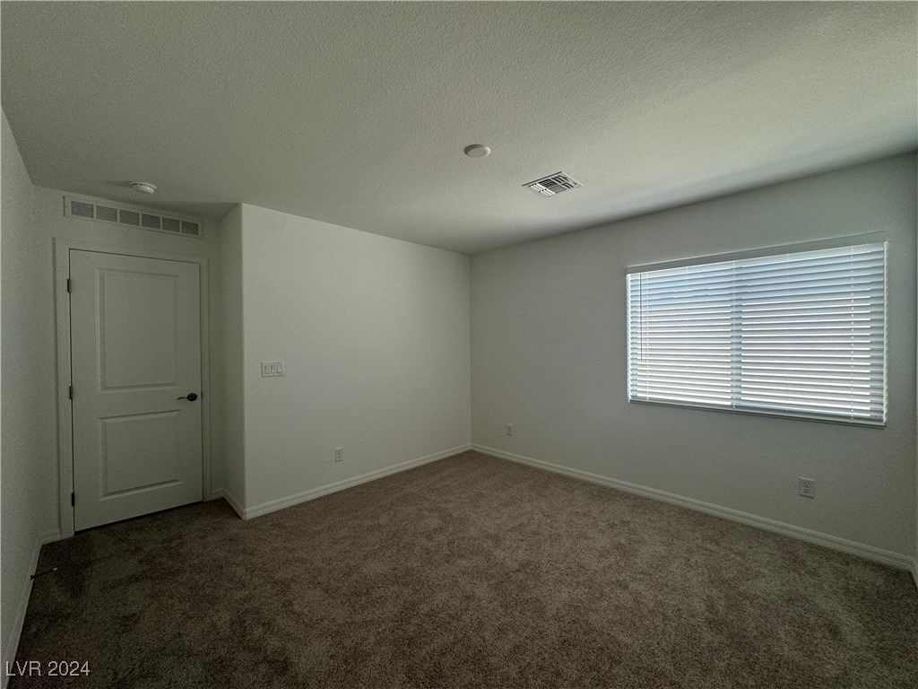 8952 Pemberton Valley Drive