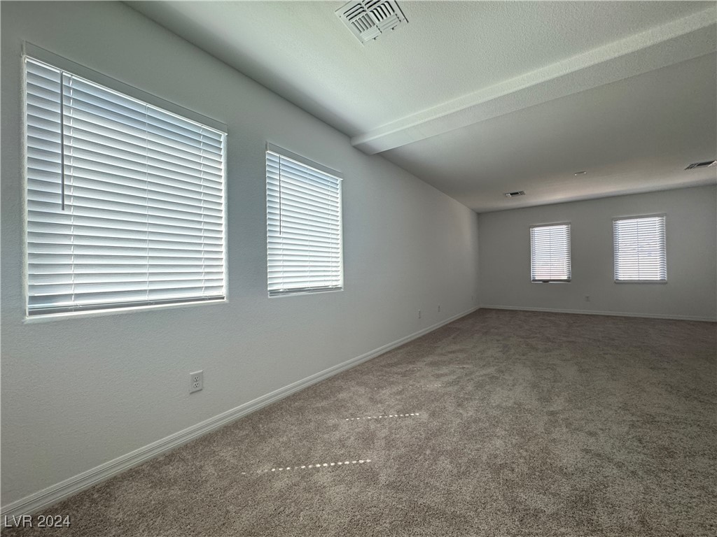 8952 Pemberton Valley Drive