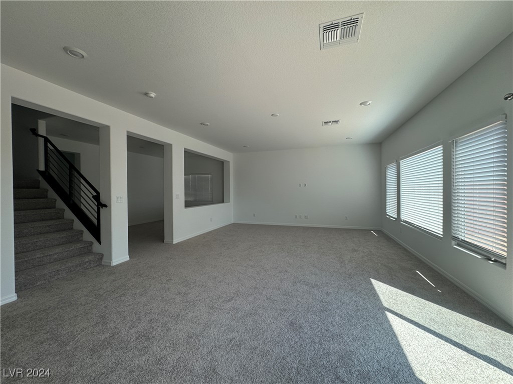 8952 Pemberton Valley Drive