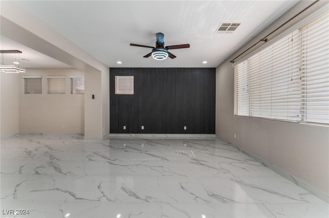 8529 Lost Gold Avenue