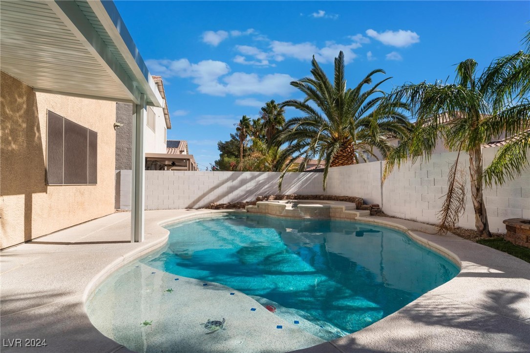 8529 Lost Gold Avenue