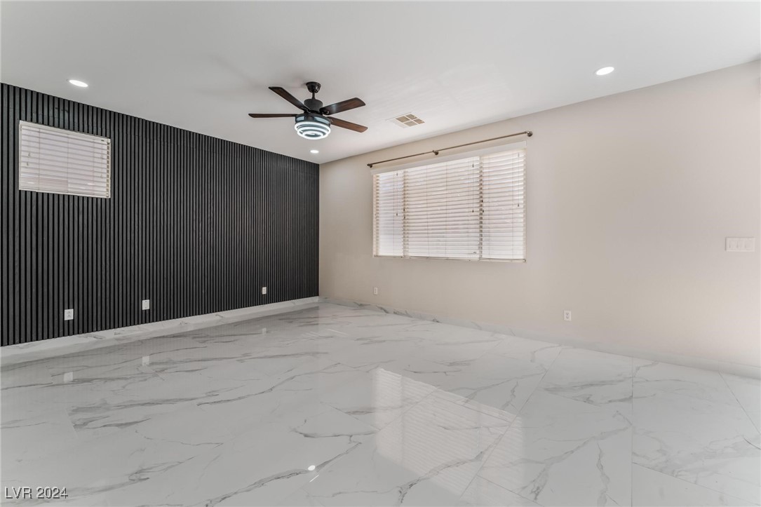 8529 Lost Gold Avenue