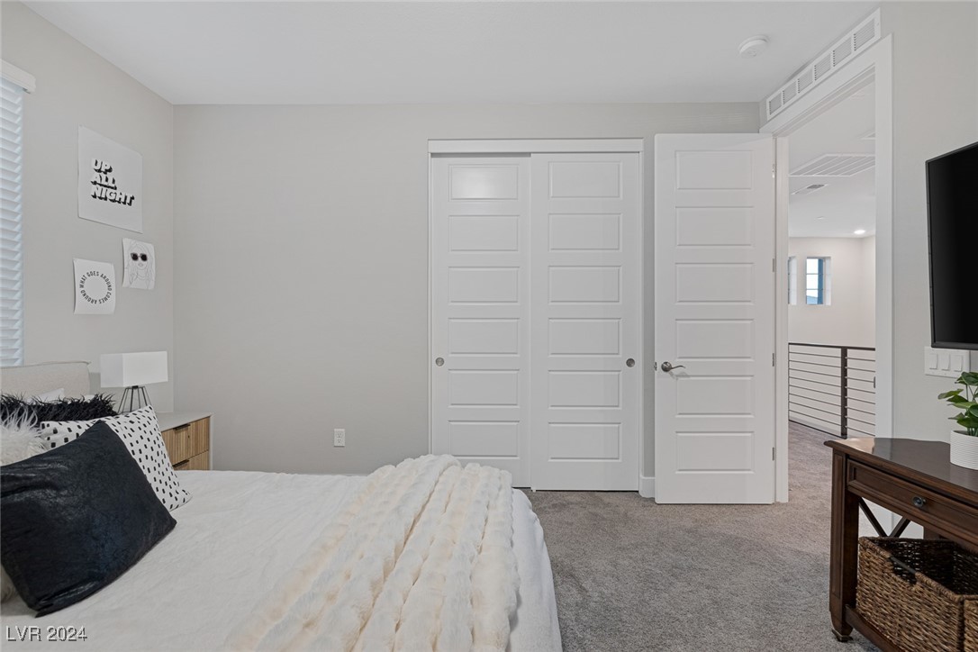 12389 Foxtail Run Avenue