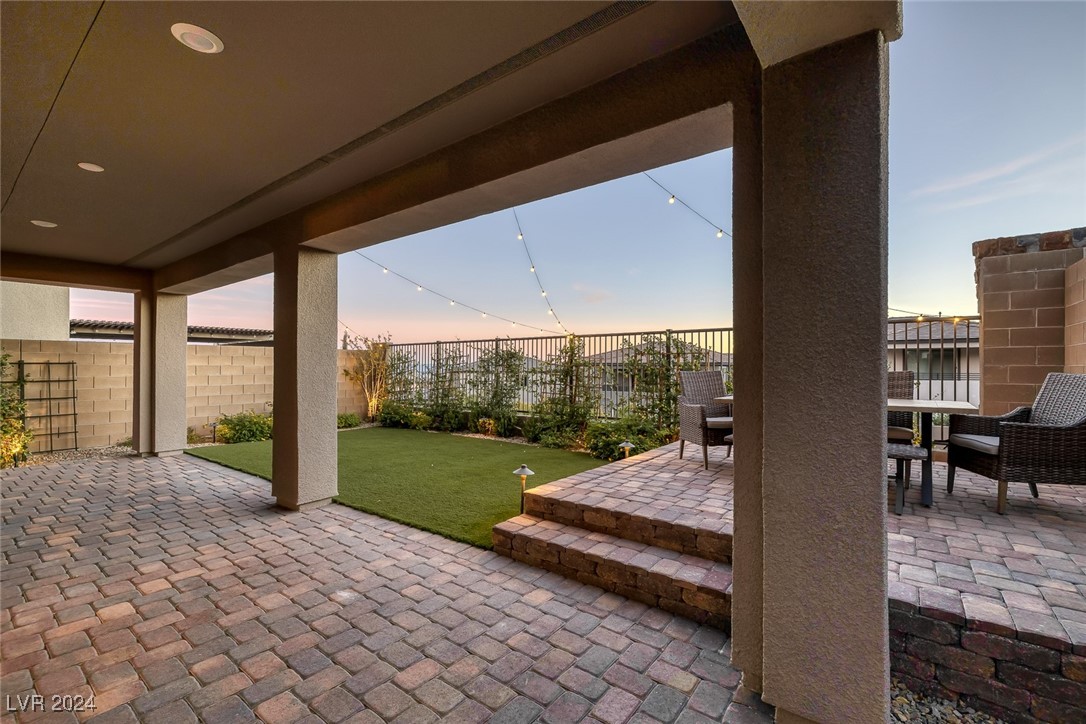 12389 Foxtail Run Avenue