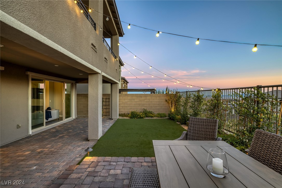 12389 Foxtail Run Avenue