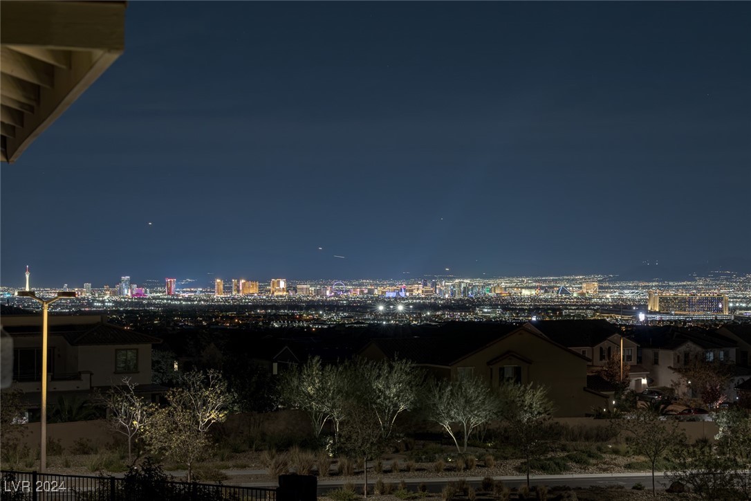 12389 Foxtail Run Avenue