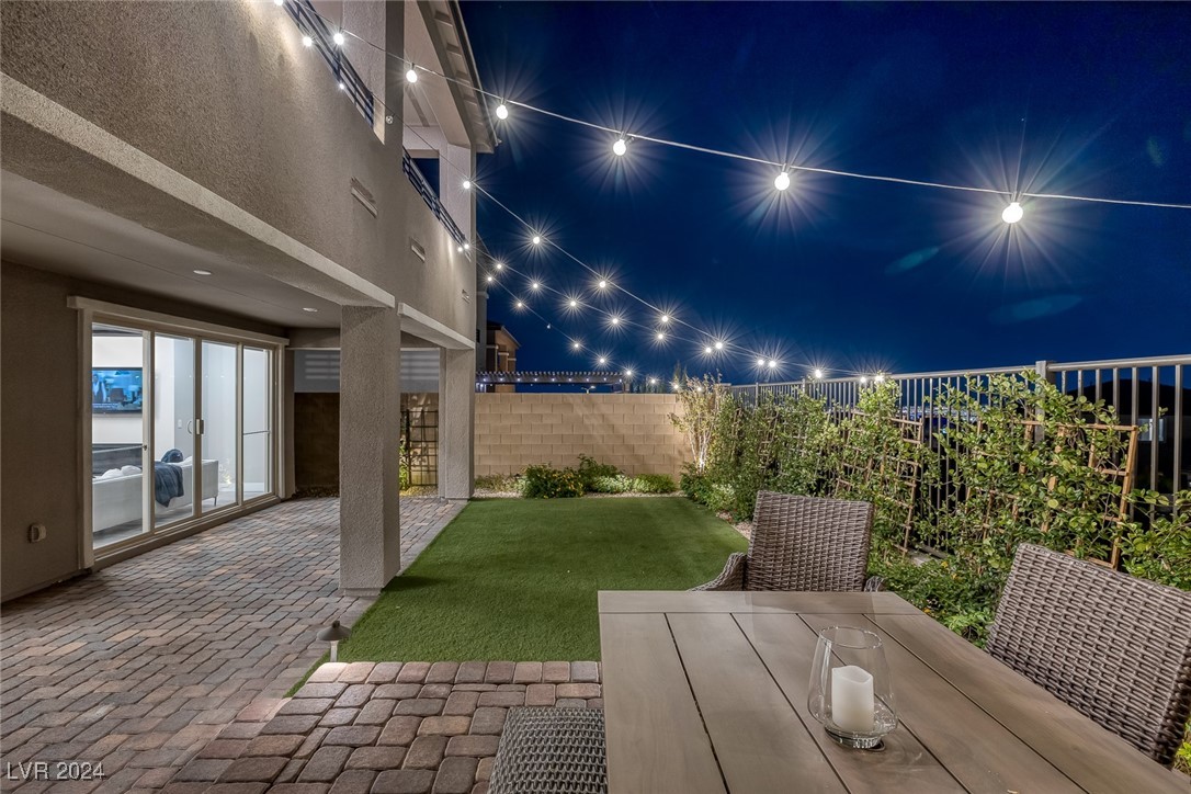 12389 Foxtail Run Avenue