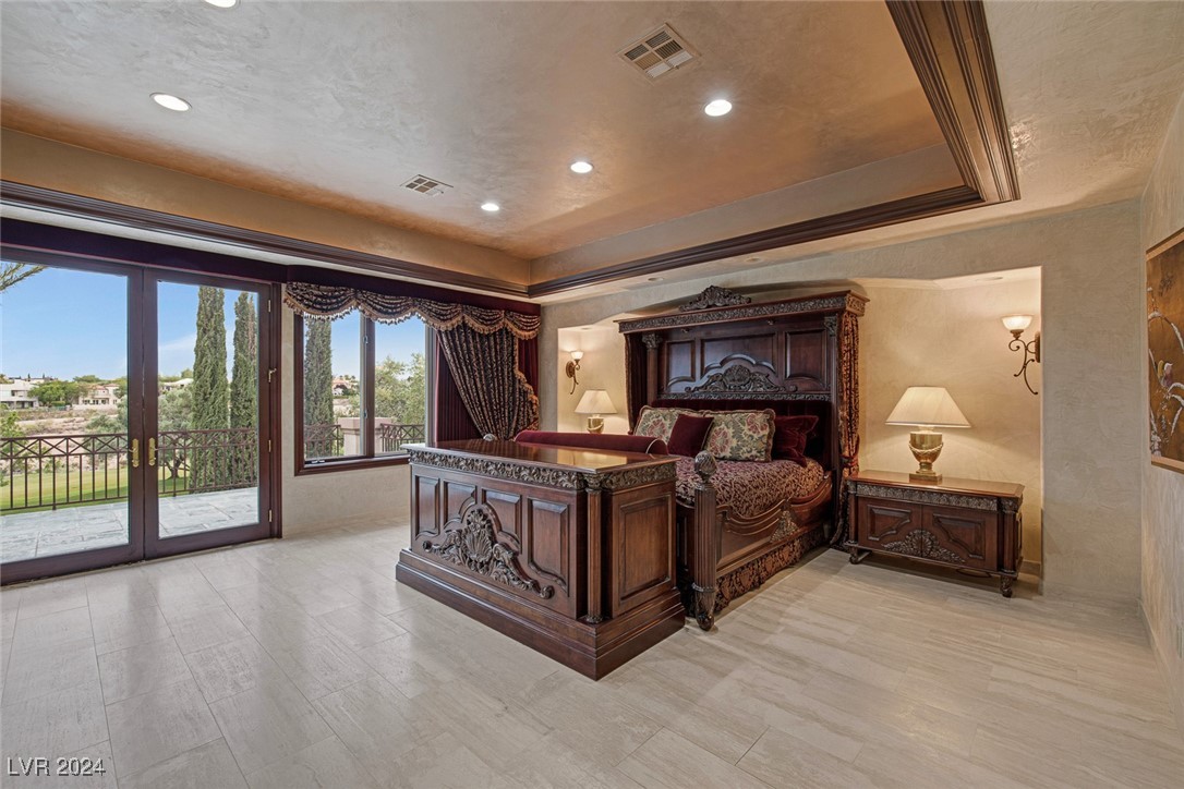 8905 Greensboro Lane