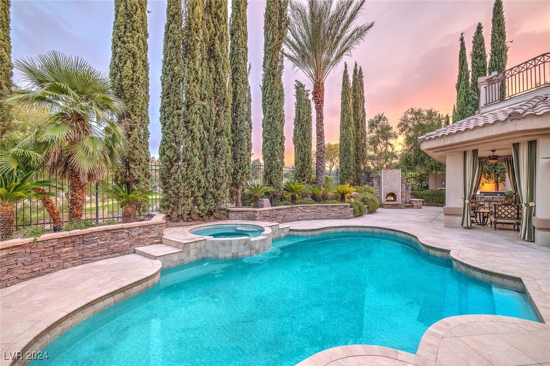 8905 Greensboro Lane