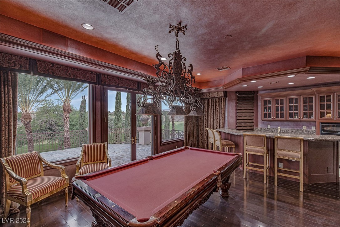 8905 Greensboro Lane