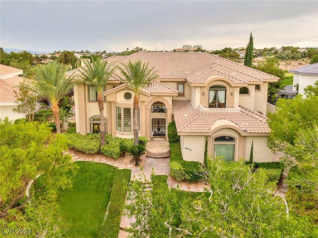 8905 Greensboro Lane