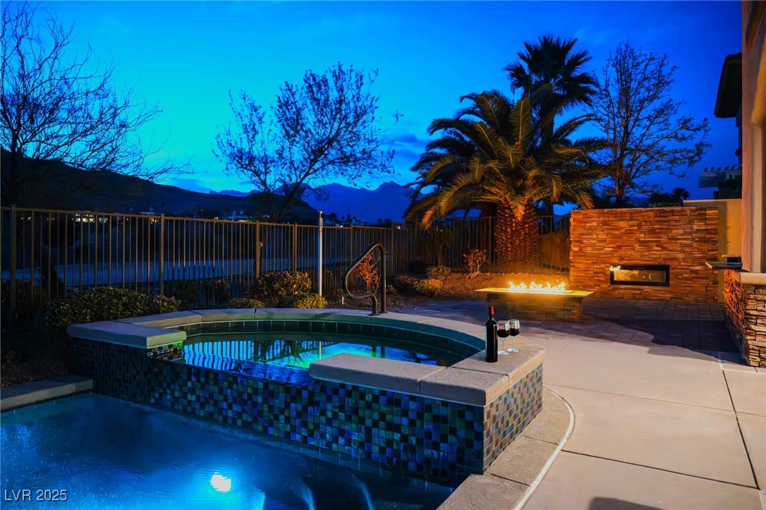 2475 Grassy Spring Place