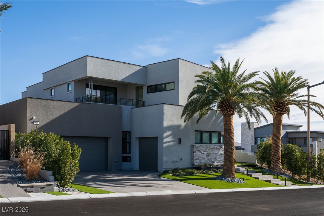 826 Willits Street