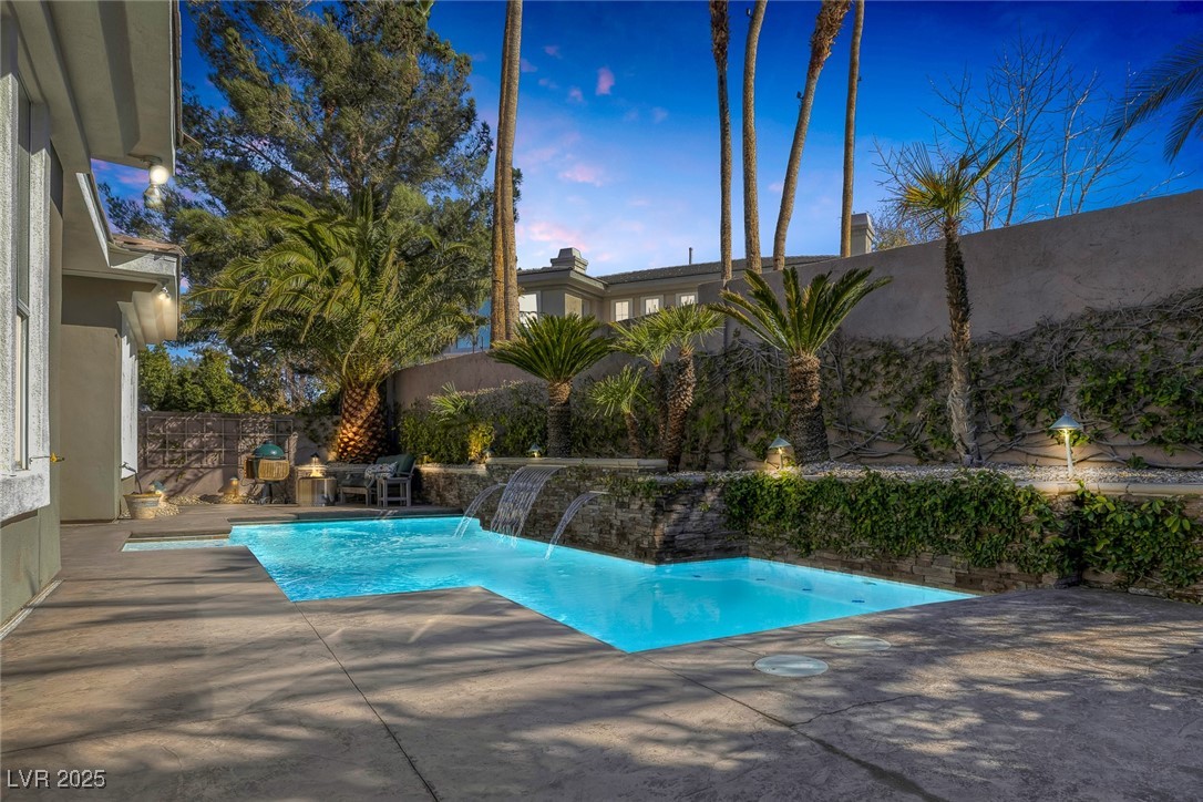 420 Pinnacle Heights Lane