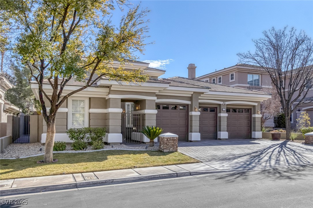 420 Pinnacle Heights Lane