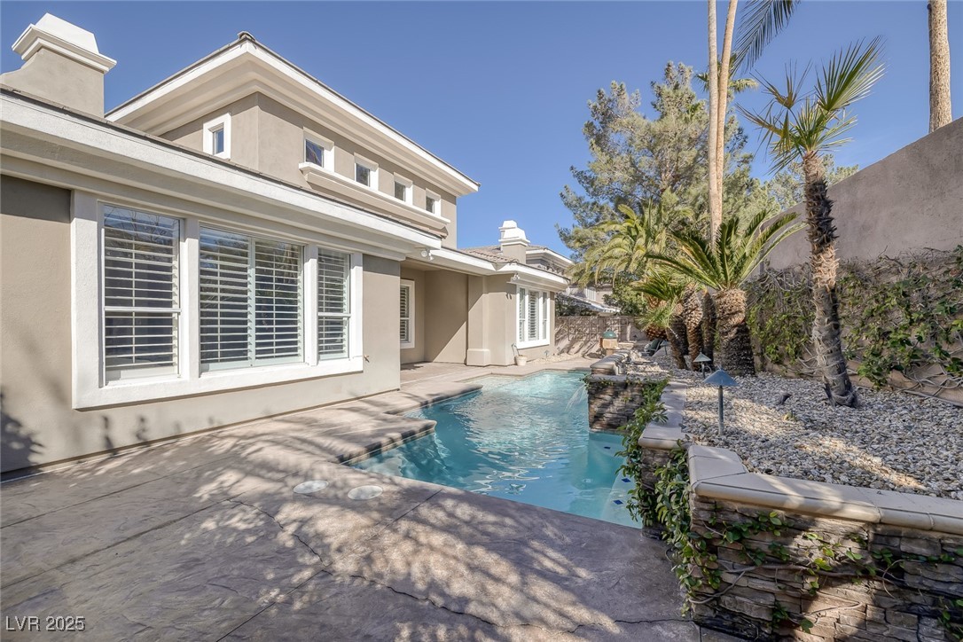 420 Pinnacle Heights Lane