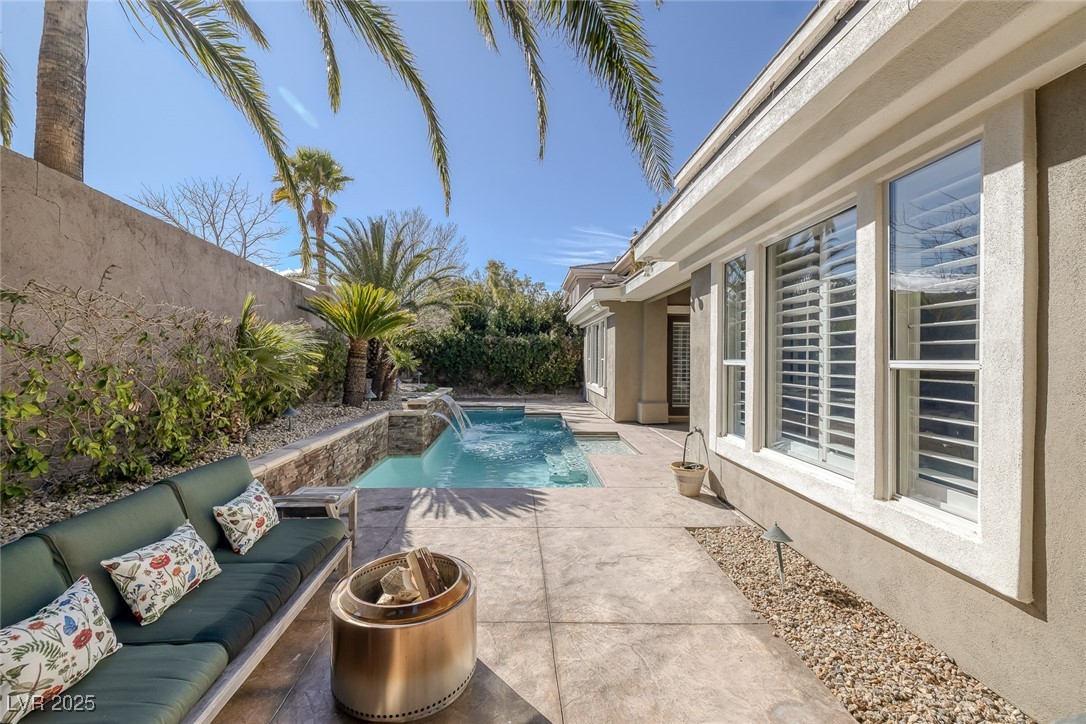 420 Pinnacle Heights Lane