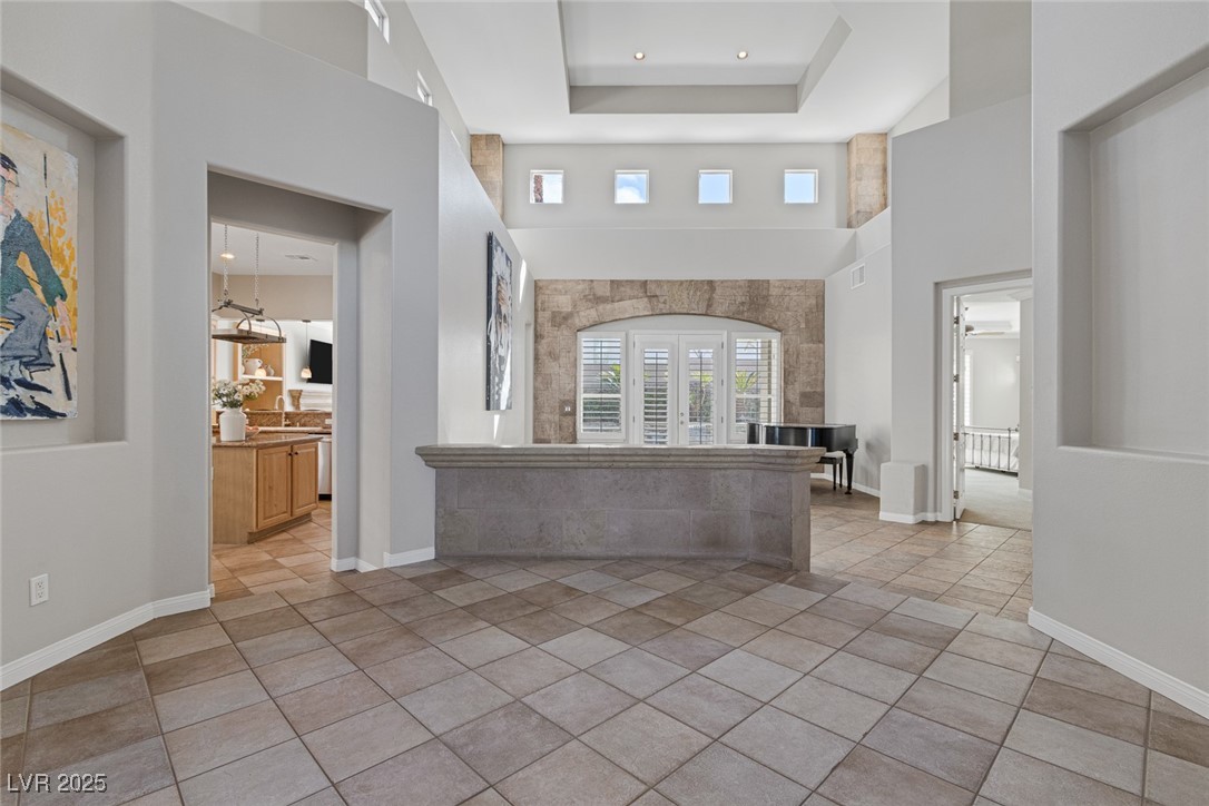 420 Pinnacle Heights Lane