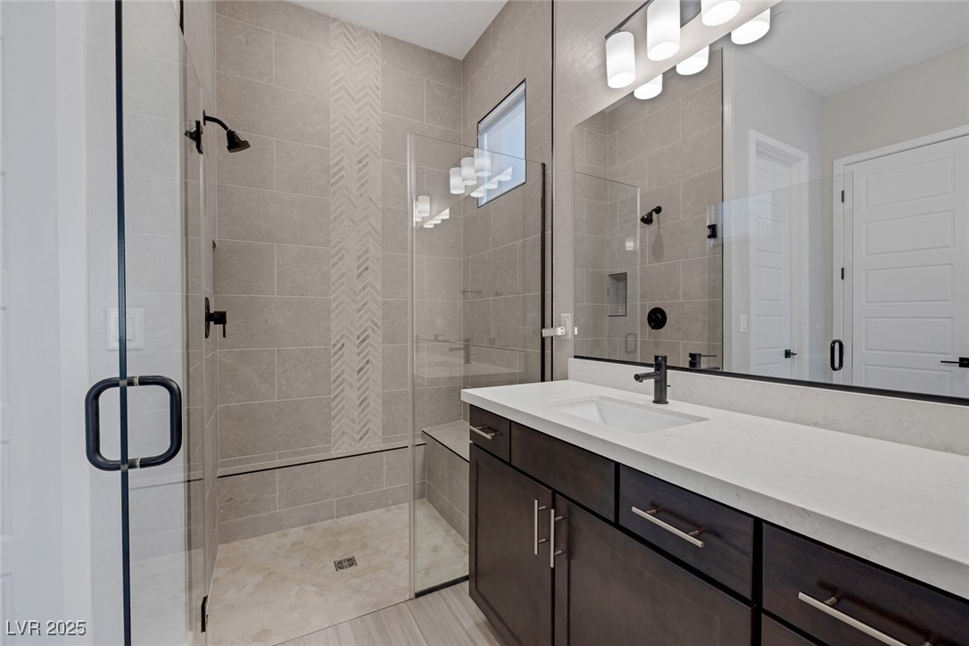 10065 Auburn Rose Avenue