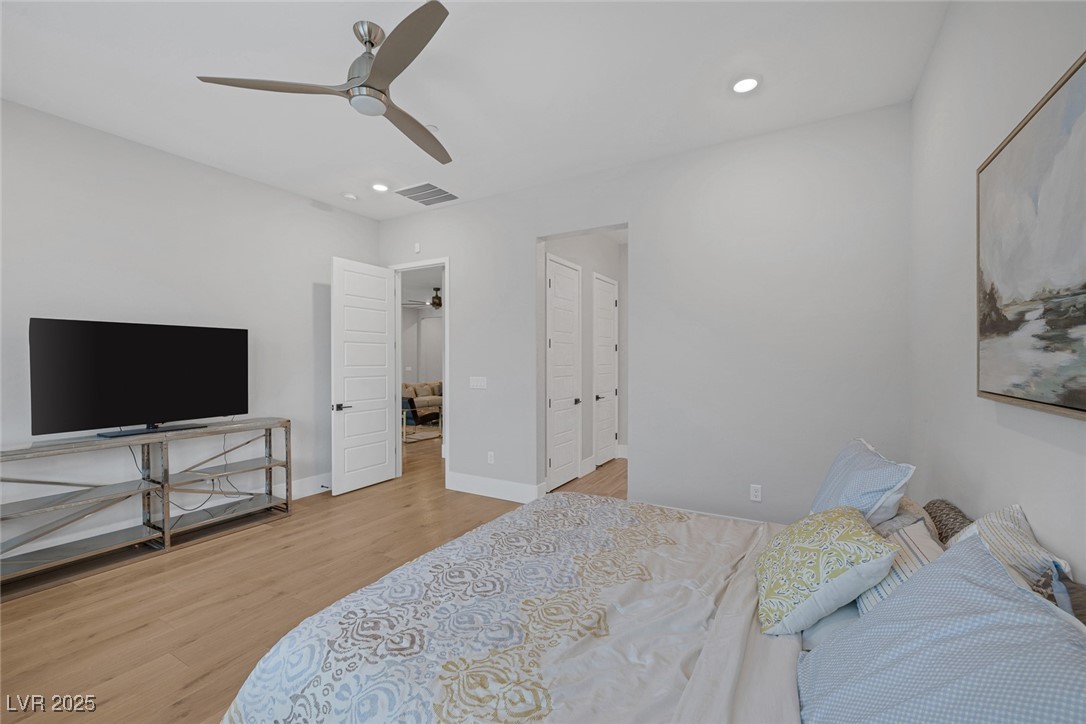 10065 Auburn Rose Avenue