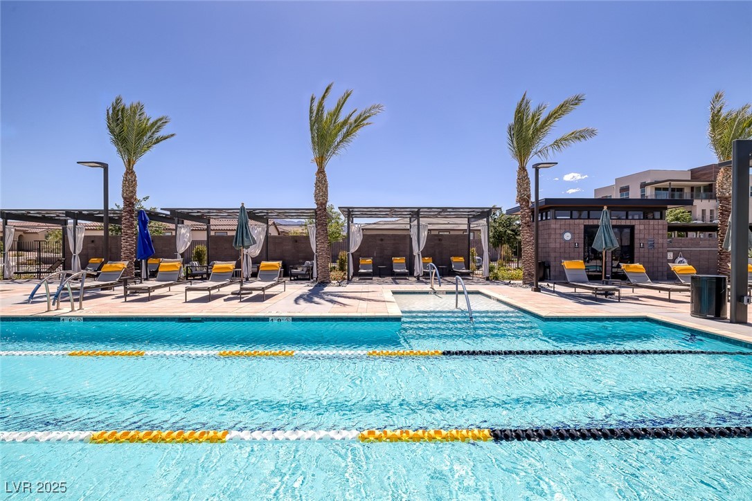 10065 Auburn Rose Avenue