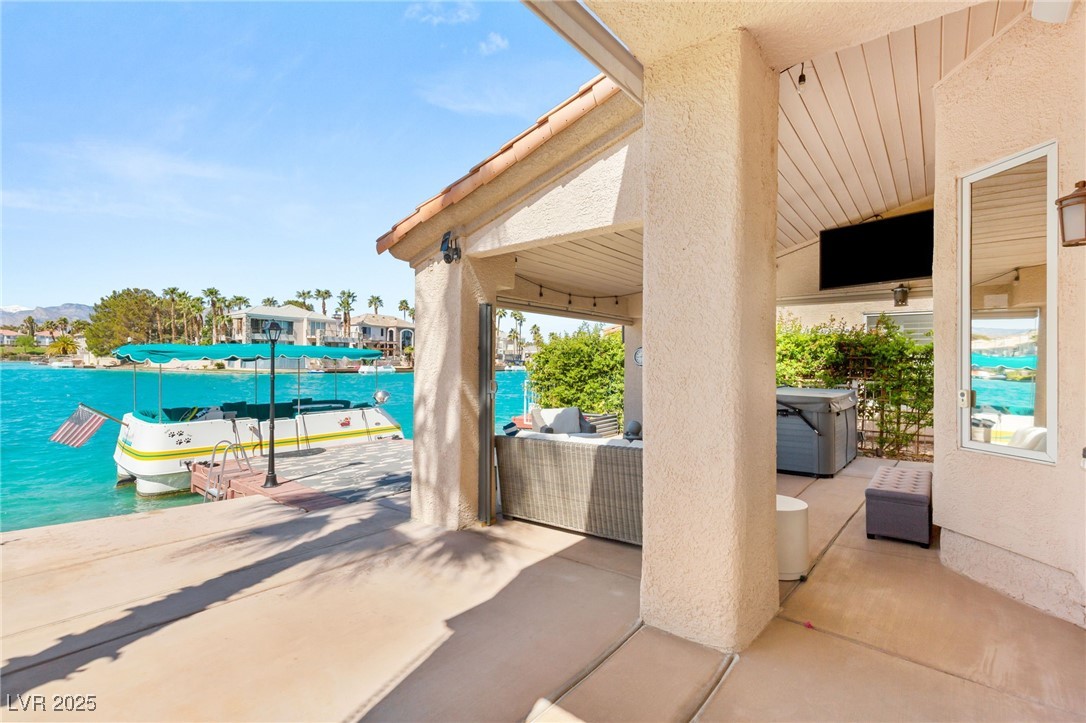 3173 Lido Isle Court