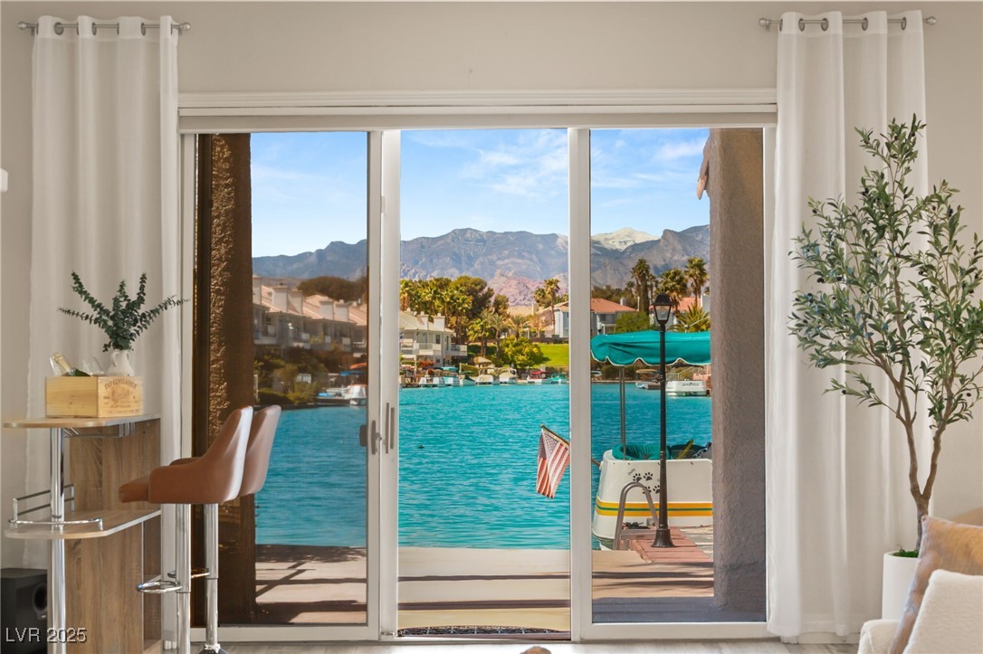 3173 Lido Isle Court