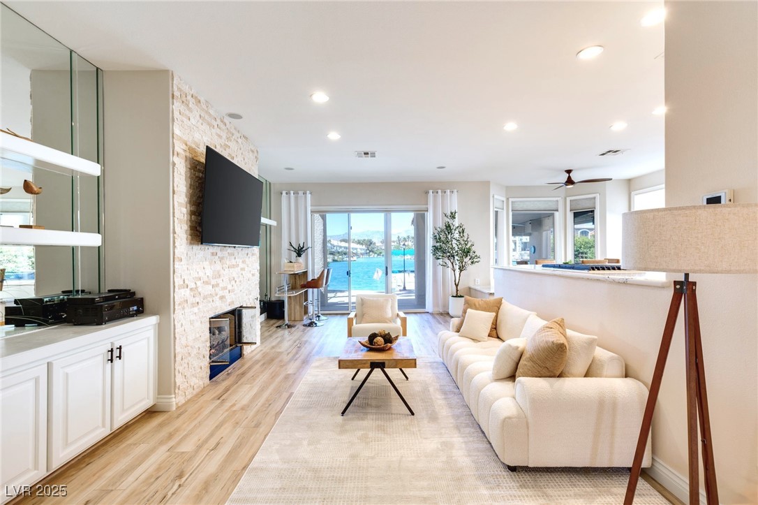 3173 Lido Isle Court
