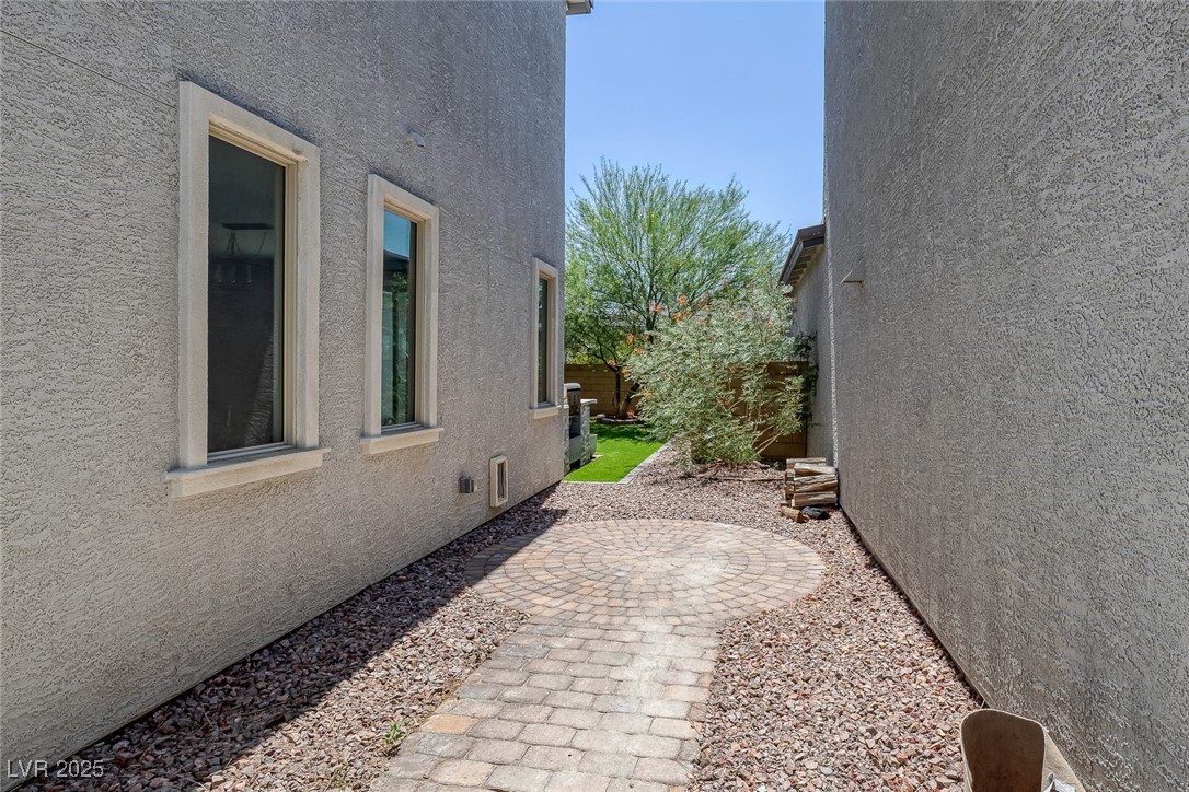 412 Gracious Way