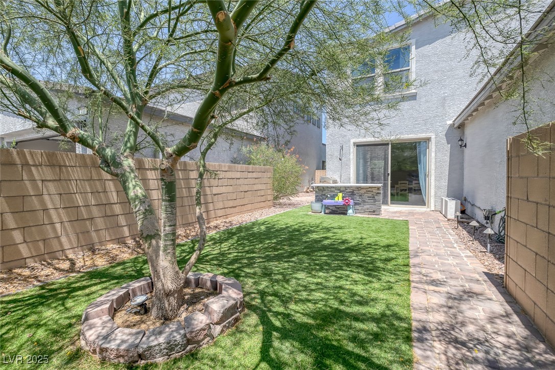 412 Gracious Way