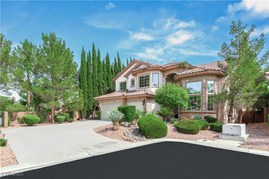 5405 San Bellasera Court