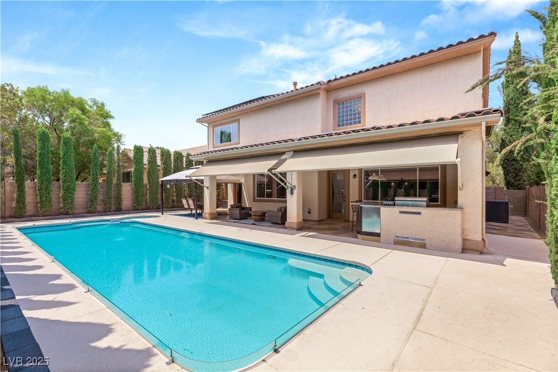 5405 San Bellasera Court