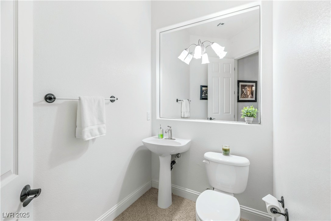 5405 San Bellasera Court