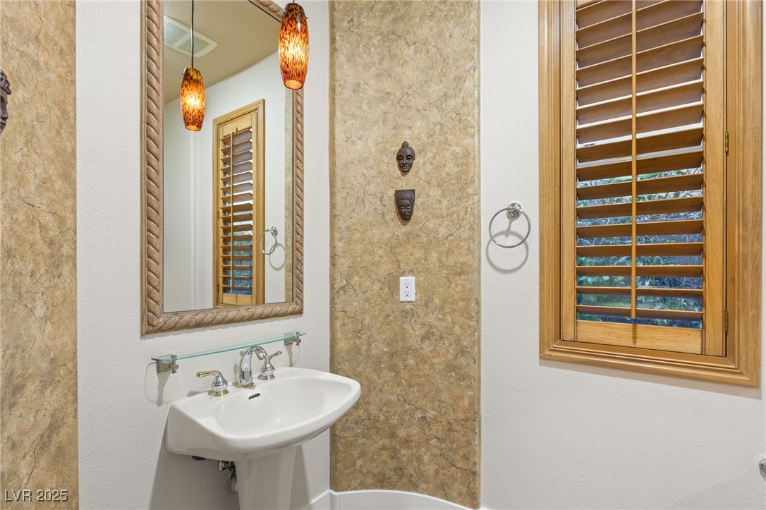 11680 EVERGREEN CREEK Lane