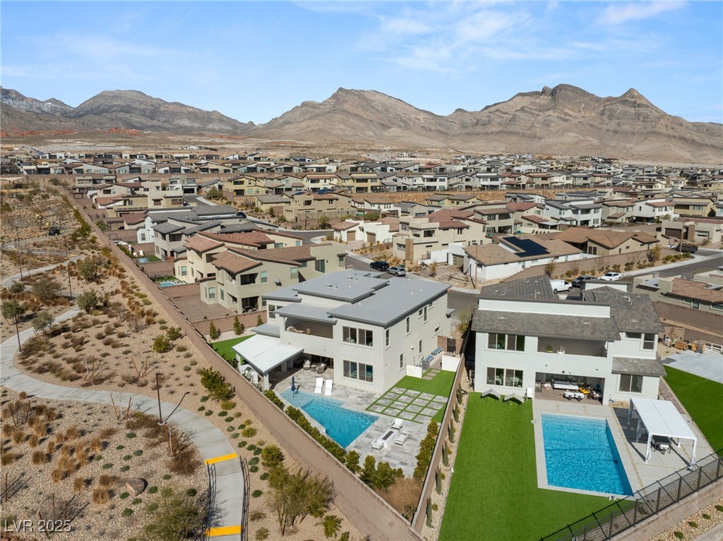 11943 Rockview Point Street