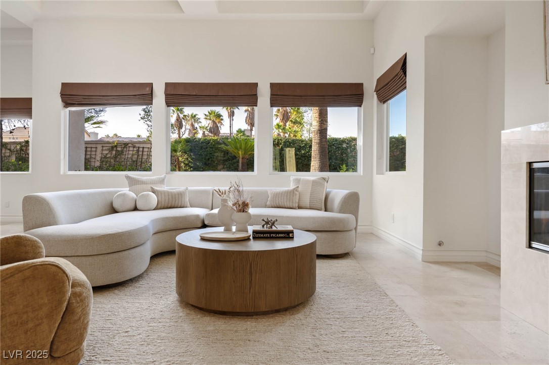 8712 Mesa Canogo Drive