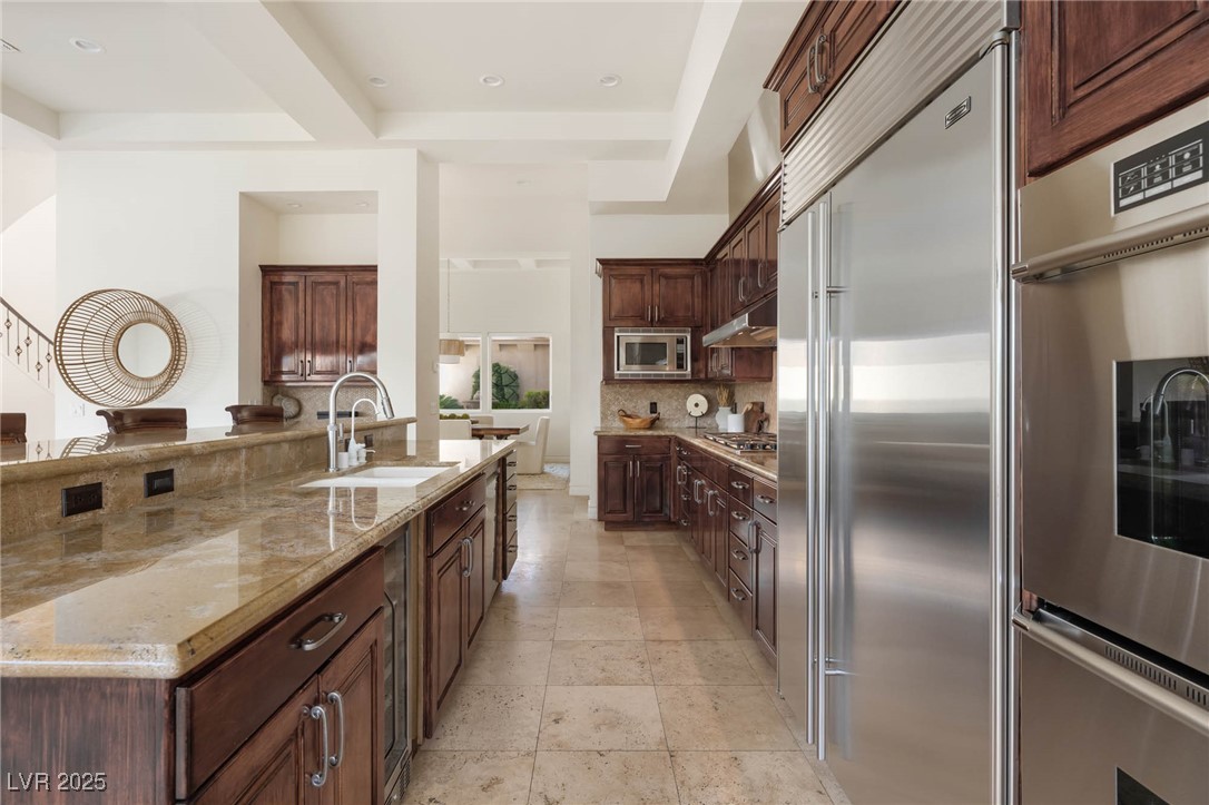 8712 Mesa Canogo Drive