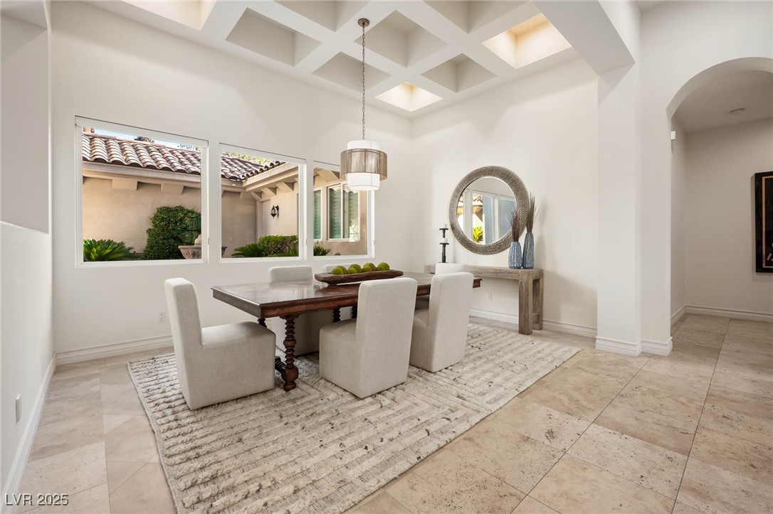 8712 Mesa Canogo Drive