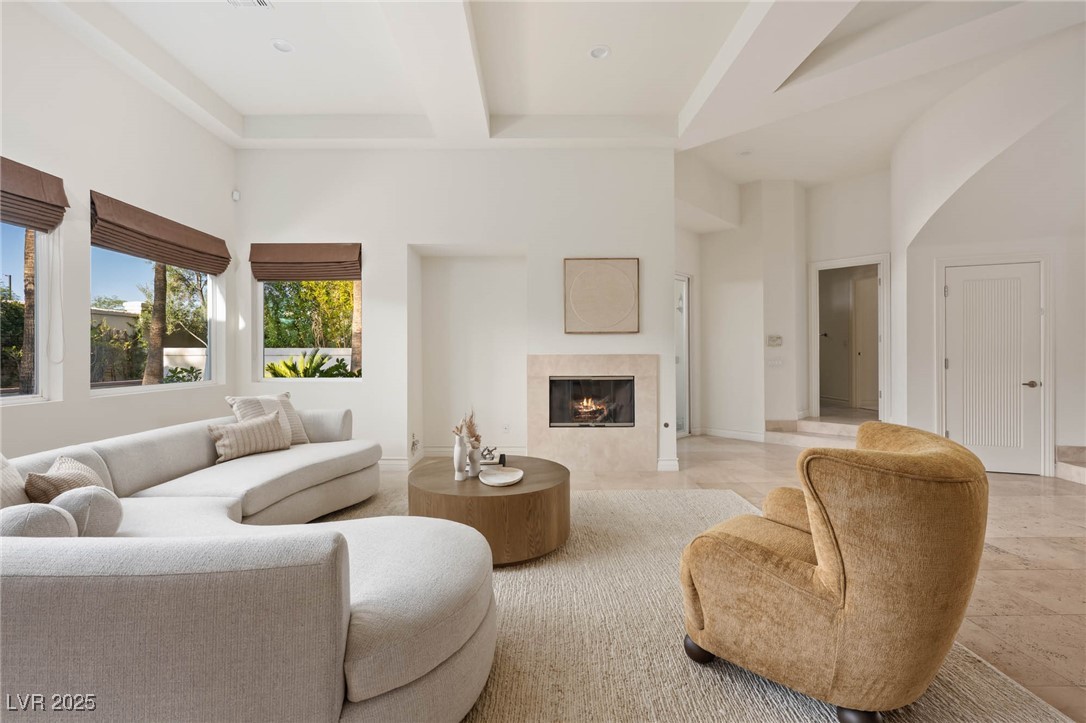 8712 Mesa Canogo Drive