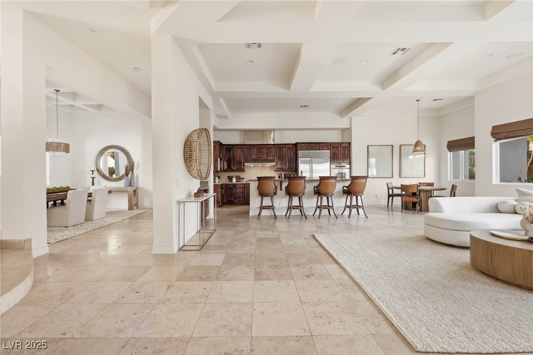 8712 Mesa Canogo Drive