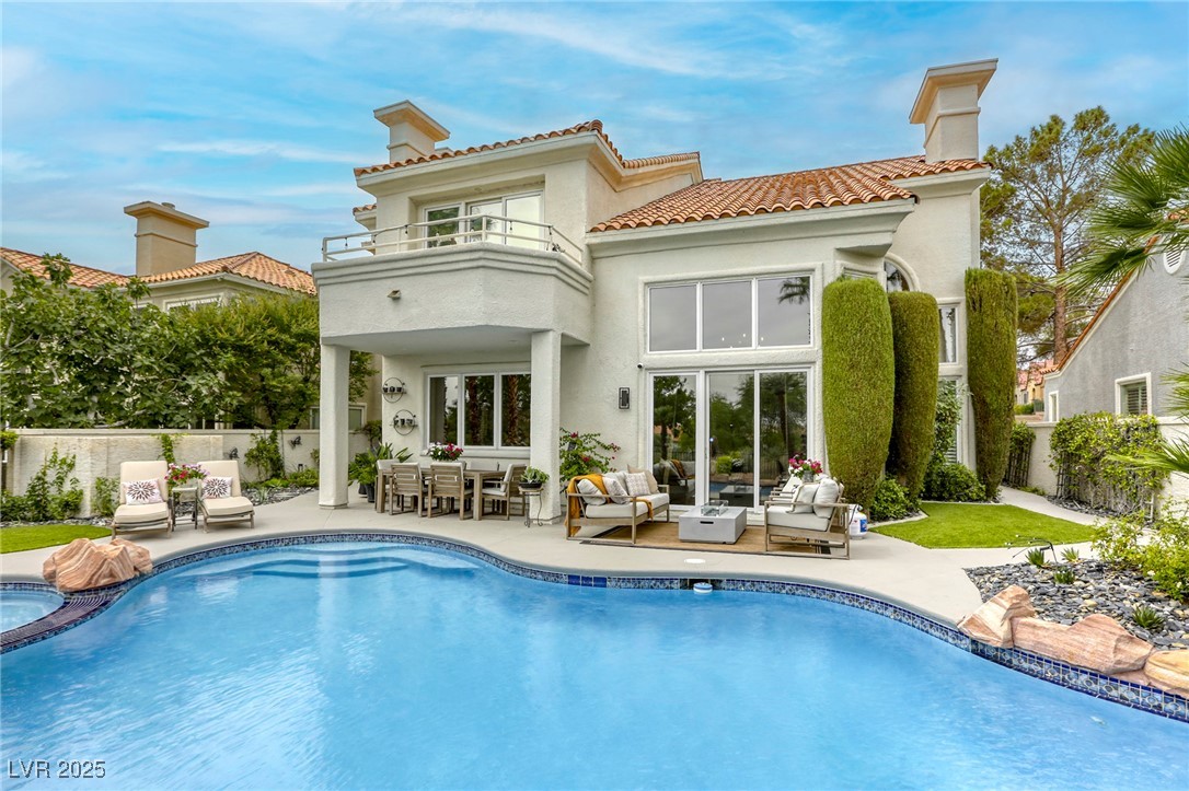 2024 Bay Hill Drive