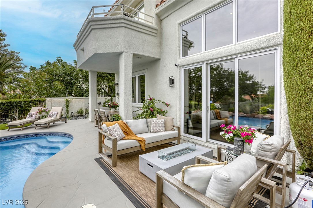 2024 Bay Hill Drive