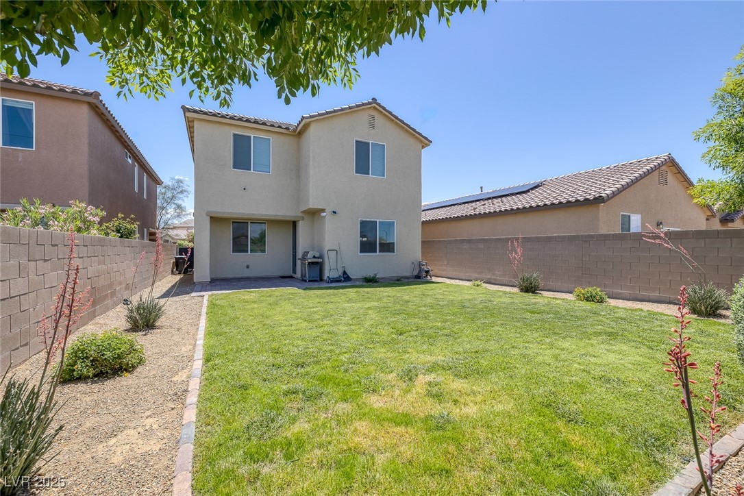 4050 Midnight Crest Avenue