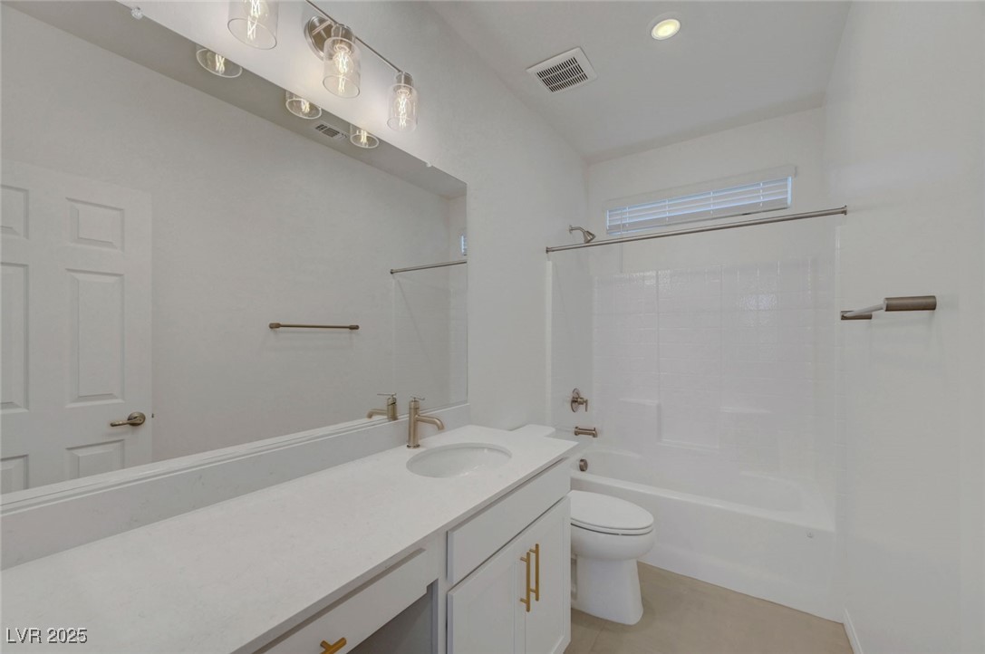 1586 Crested Eagle Street