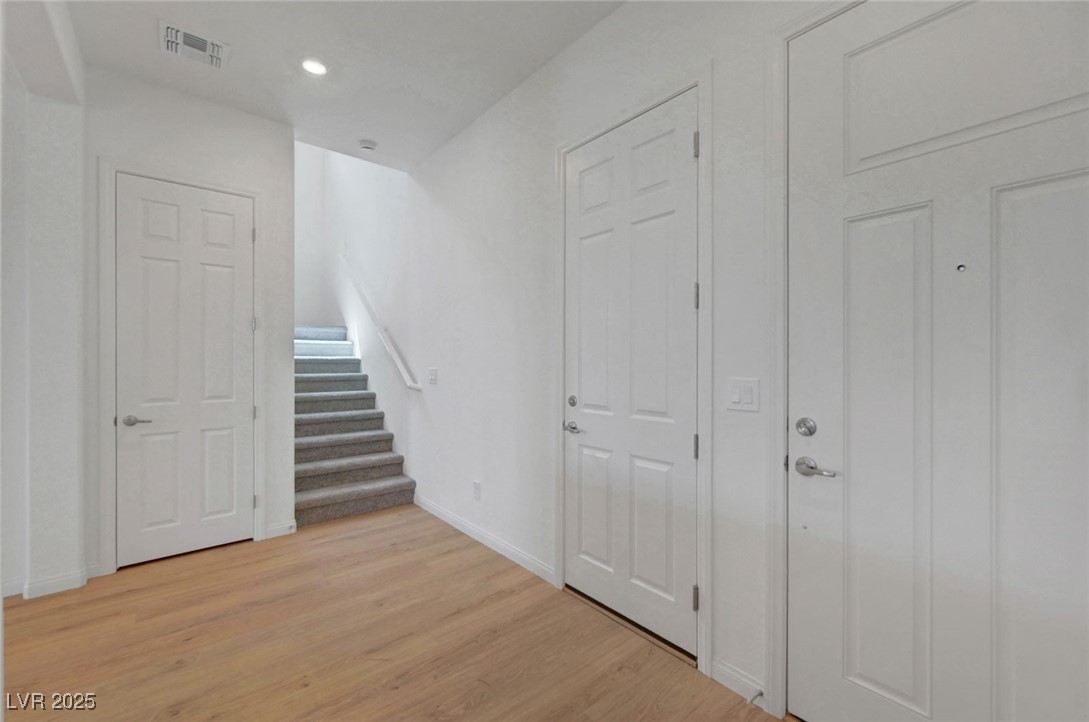 1586 Crested Eagle Street