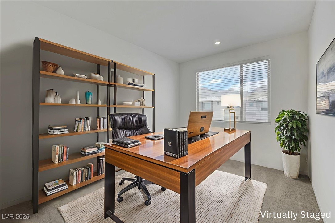 1586 Crested Eagle Street