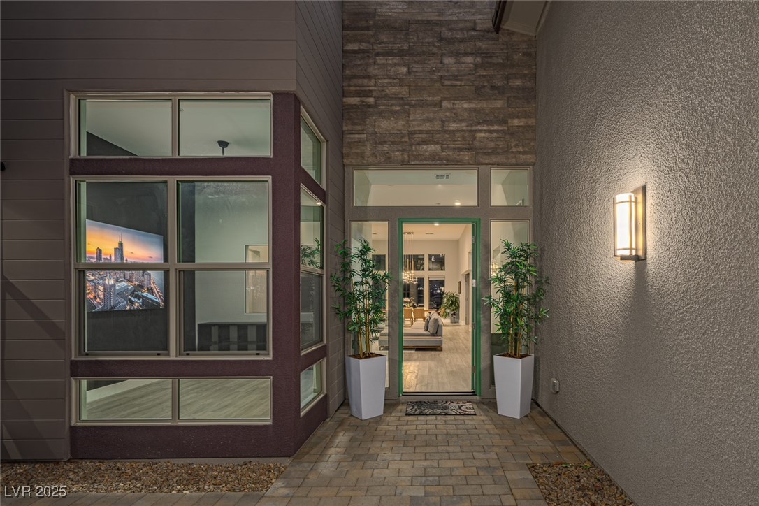 10241 Kirkwood Gaps Avenue