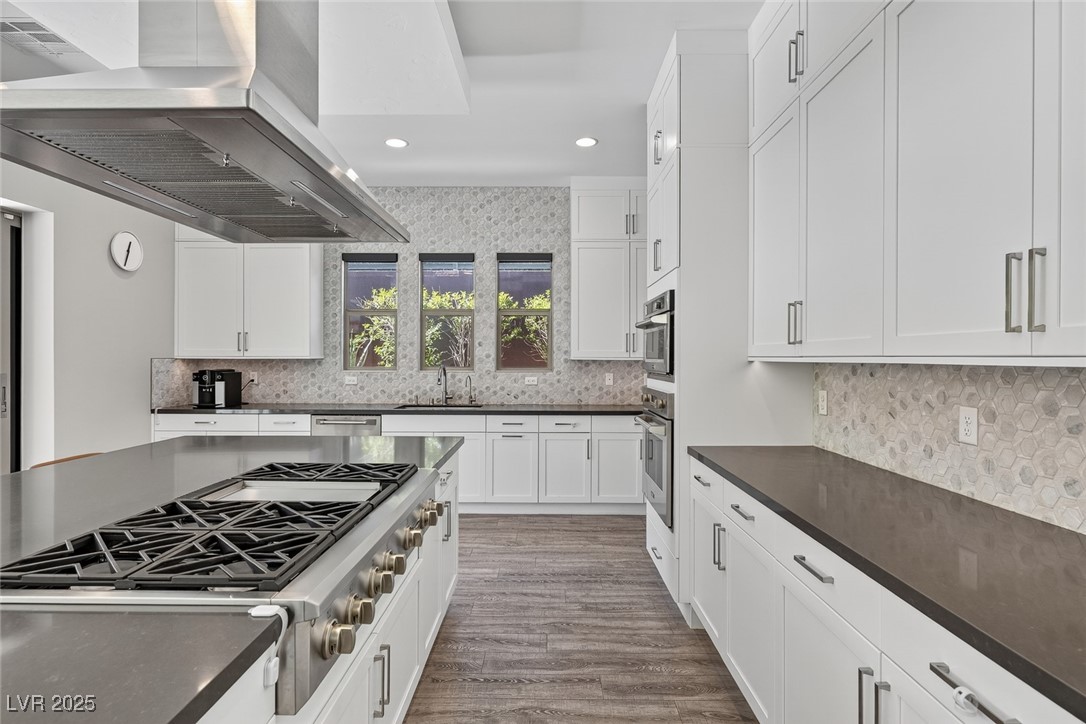 10241 Kirkwood Gaps Avenue