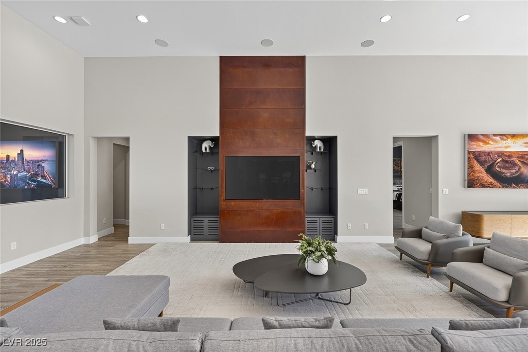 10241 Kirkwood Gaps Avenue